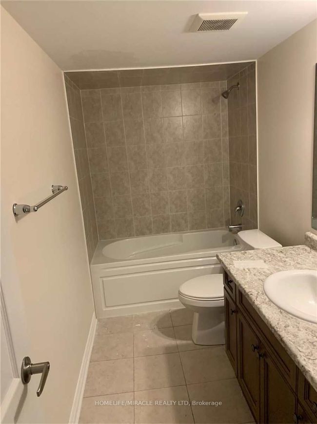7 - 240 Lagerfeld Dr, Condo with 2 bedrooms, 2 bathrooms and 1 parking in Brampton ON | Image 24