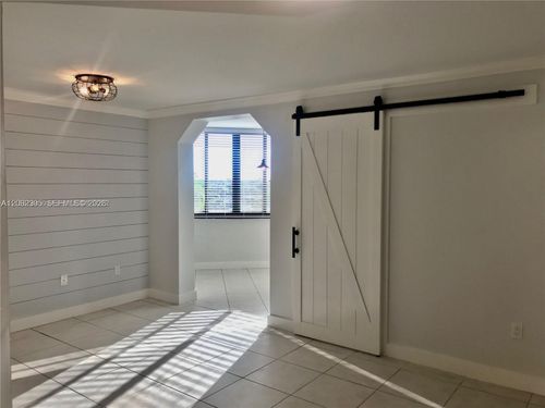 fph3-8205 Sw 152nd Ave, Miami, FL, 33193-4066 | Card Image