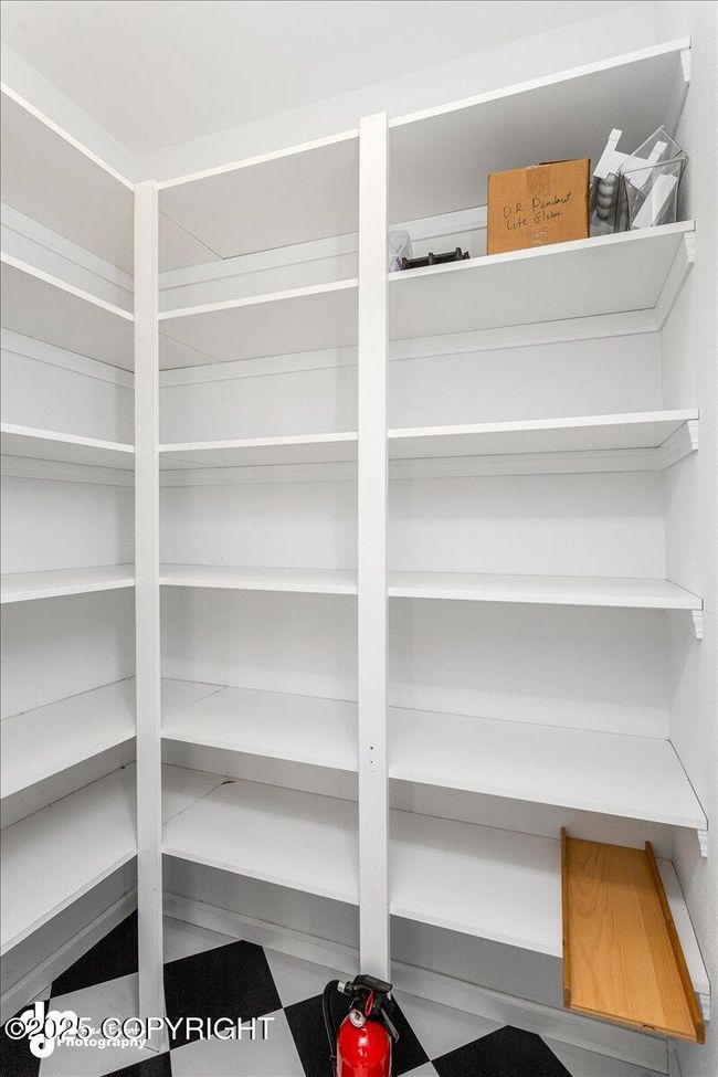 48 Pantry | Image 49