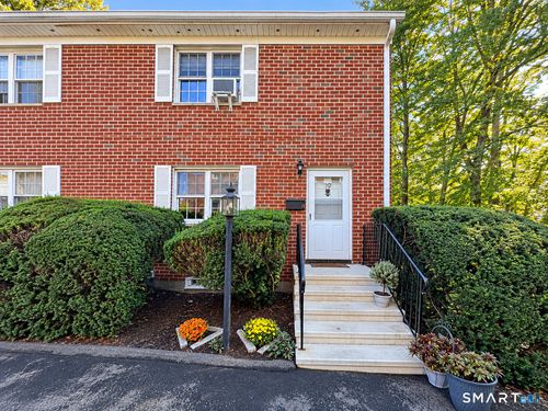 19-240 Wardwell St, Stamford, CT, 06902-5241 | Card Image