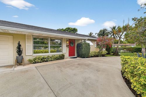 807 5th St, Lake Park, FL, 33403-2608 | Card Image