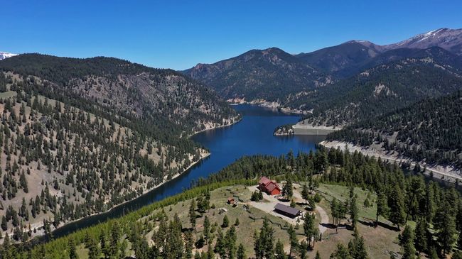 966 Forest Service Road, House other with 2 bedrooms, 3 bathrooms and null parking in Darby MT | Image 64