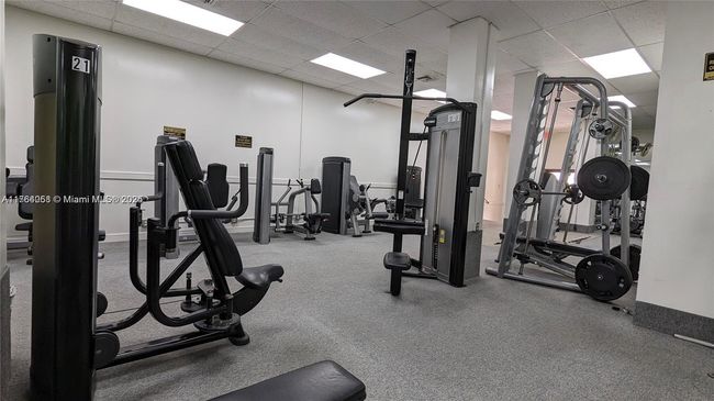 APT-508 - 3800 S Ocean Dr, Condo with 1 bedrooms, 2 bathrooms and null parking in Hollywood FL | Image 37