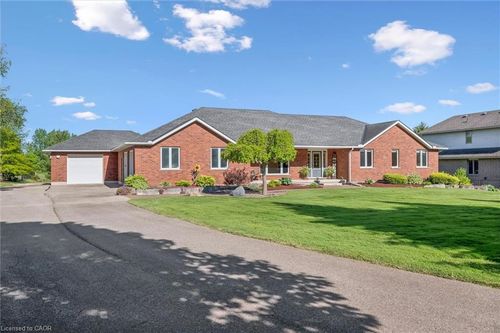 7189 Ariss Valley Road, Ariss, ON, N0B1B0 | Card Image