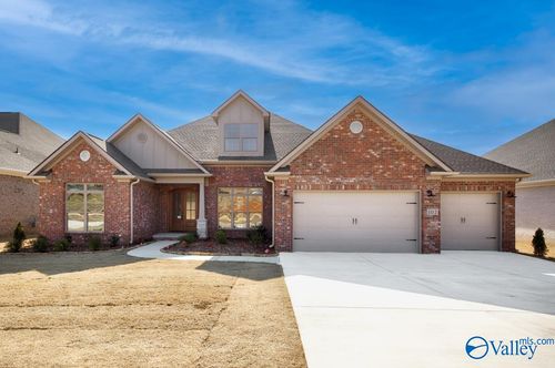 102 Greenslope Trl Ne, Huntsville, AL, 35811 | Card Image
