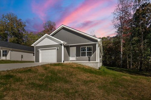 440 Mulberry Dr, London, KY, 40741-8361 | Card Image