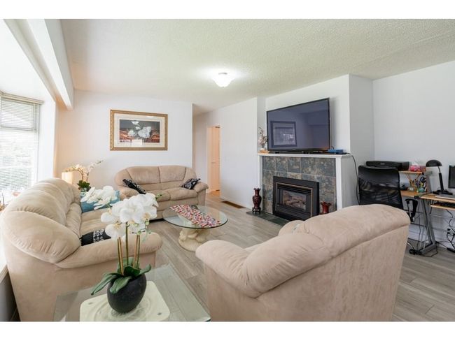 5233 Westminster Ave, House other with 3 bedrooms, 2 bathrooms and 5 parking in Delta BC | Image 6