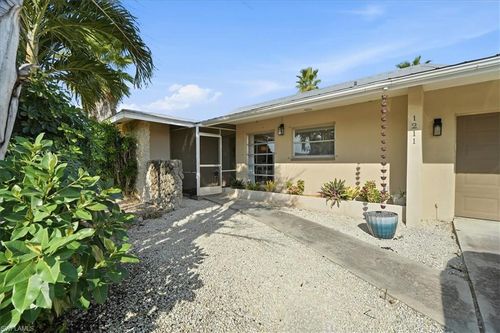 1211 Se 34th St, Cape Coral, FL, 33904-4291 | Card Image