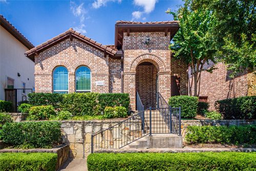 7031 Comal Dr, Irving, TX, 75039-3316 | Card Image
