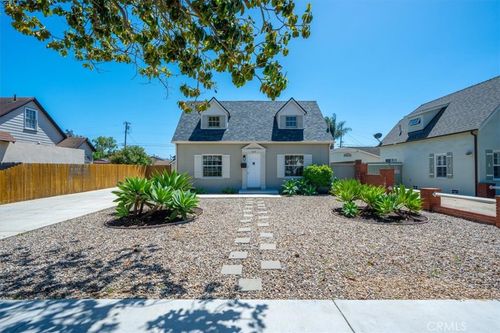 614 E Tunnell St, Santa Maria, CA, 93454-4150 | Card Image