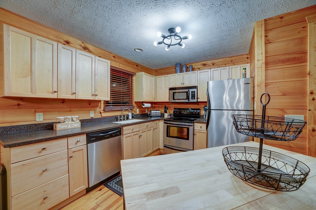 Residential in Ellijay 5