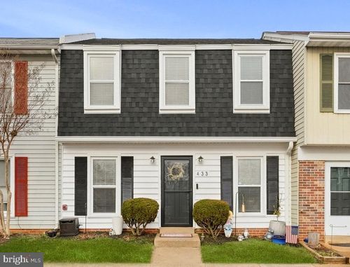 433 Ridge Ct, WARRENTON, VA, 20186-6101 | Card Image