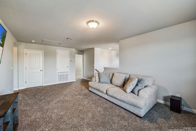 7939 Blackhawk Pass, House other with 4 bedrooms, 4 bathrooms and null parking in San Antonio TX | Image 19