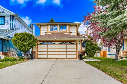 102 Sandpiper Way Nw, Calgary, AB, T3K3P5 | Card Image