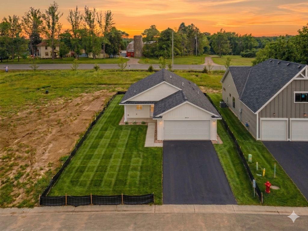 Residential in Lindstrom