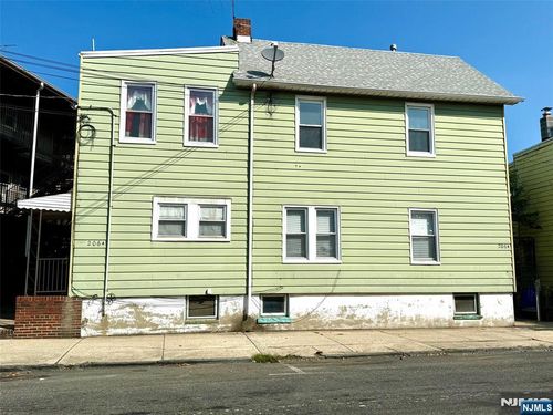 206 Hamilton St, Harrison, NJ, 07029-2691 | Card Image