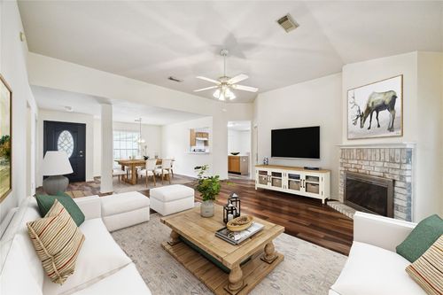 2818 Cocona Ln, Houston, TX, 77073-2913 | Card Image