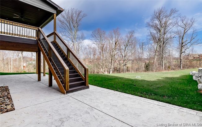 5560 Old Vincennes Rd, Home with 4 bedrooms, 4 bathrooms and null parking in Floyds Knobs IN | Image 20