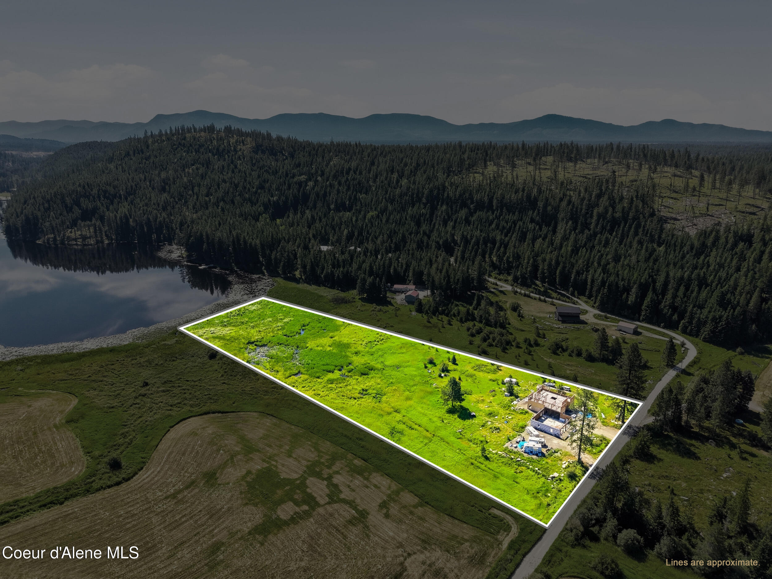 Land in Athol 4