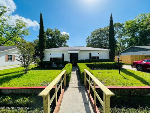 1053 Ellis Rd S, JACKSONVILLE, FL, 32205-6217 | Card Image