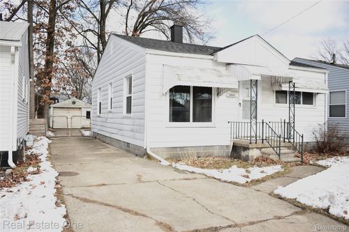 11327 Sherman Ave, Warren, MI, 48089-3036 | Card Image