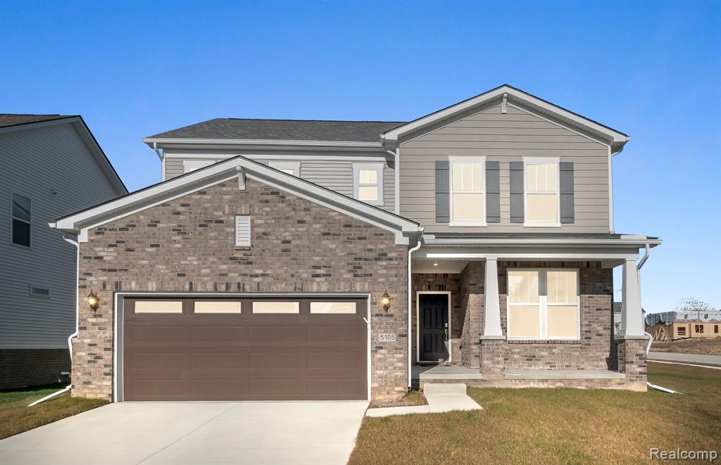 Shoreham Cir, Clarkston, MI 48346