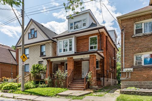 22 Myrtle Ave, Hamilton, ON, L8M2E9 | Card Image