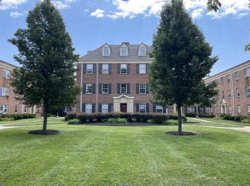 apt-14-1718 Grandin Rd Sw, Roanoke, VA, 24015-2842 | Card Image