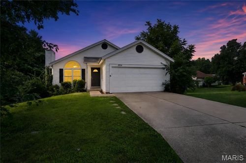 5304 Bay Wind Court, Florissant, MO, 63034 | Card Image