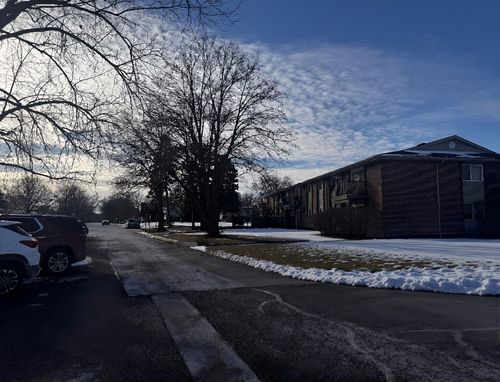 apt-205-2300 Old Tavern Rd, Lisle, IL, 60532-1091 | Card Image