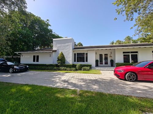 19 W Sunrise Ave, Coral Gables, FL, 33133-6907 | Card Image