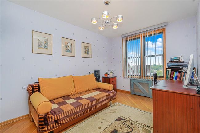 APT-6P - 2685 E 7 Th St, Home with 2 bedrooms, 1 bathrooms and null parking in Brooklyn NY | Image 17