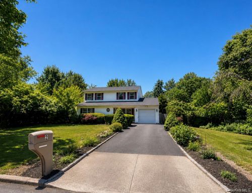 2 Peters Ln, Port Jefferson Station, NY, 11776-4451 | Card Image