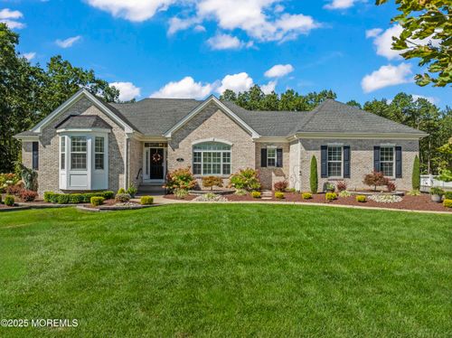 23 Aidan Ln, Jackson, NJ, 08527-3786 | Card Image