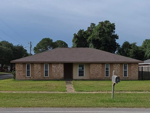 2218 Hamman Rd, Bay City, TX, 77414-8517 | Card Image