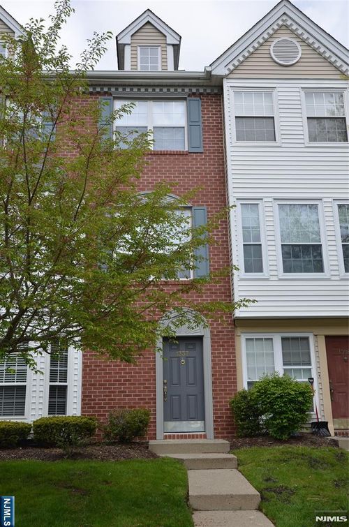 1337 Lavender Ct, Mahwah, NJ, 07430-2376 | Card Image