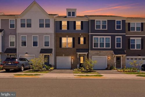 10545 Waterbury Woods Way, MANASSAS, VA, 20112-2460 | Card Image