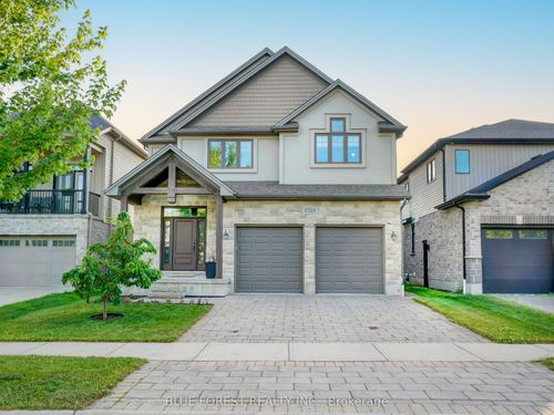 1511 N Wenige Dr, London, ON, N5X0J4 | Card Image