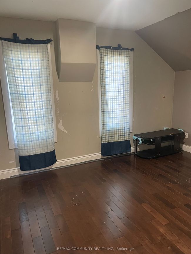136 Summer St, House other with 3 bedrooms, 2 bathrooms and 2 parking in Oshawa ON | Image 10