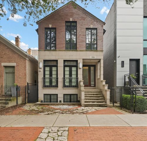 1916 N Wilmot Ave, Chicago, IL, 60647-4428 | Card Image