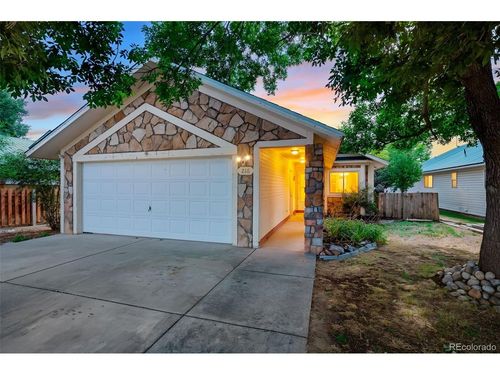 216 2nd St, Mead, CO, 80542-5006 | Card Image