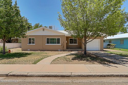 1805 Amis Ave, Las Cruces, NM, 88005-1651 | Card Image