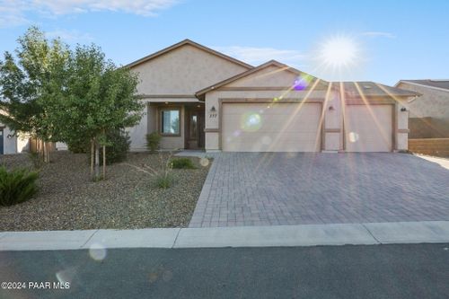 377 Grafton Court, Chino Valley, AZ, 86323 | Card Image