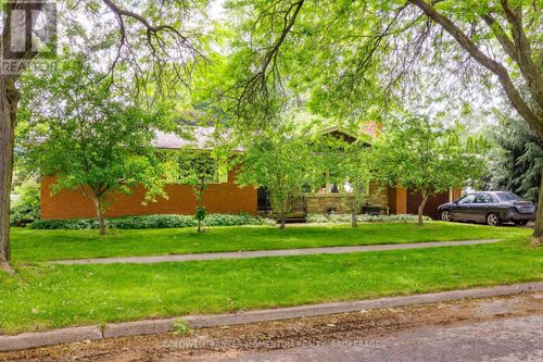 6416 Clare Cres, Niagara Falls, ON, L2G2E2 | Card Image