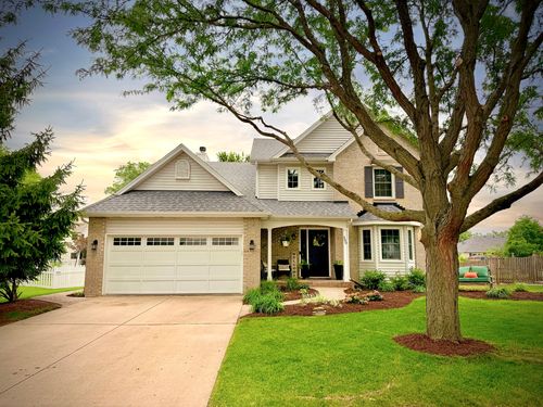 300 Savoy Dr, Shorewood, IL, 60404-0589 | Card Image