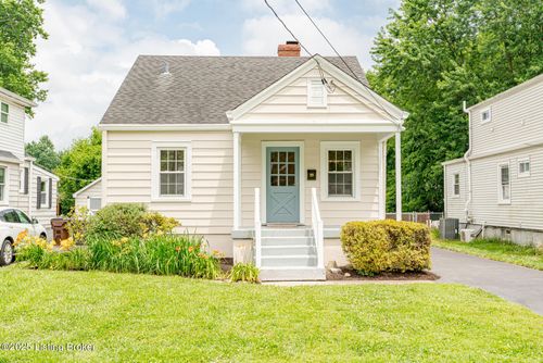 211 Exchange Ave, Louisville, KY, 40207-2710 | Card Image