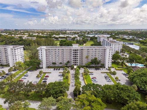 apt-501-3200 N Palm Aire Dr, Pompano Beach, FL, 33069-5213 | Card Image