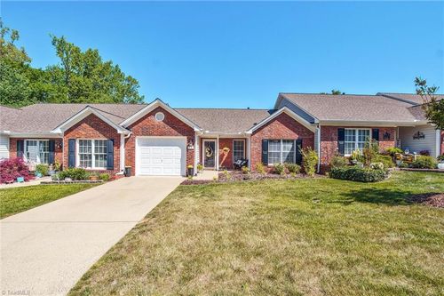 d2-3027 Maple Ave, Burlington, NC, 27215-4010 | Card Image