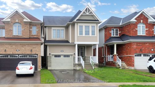 78 Wagner Cres, Angus, ON, L3W0R6 | Card Image