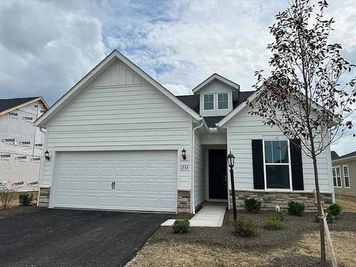 1254 Fairstone Dr, Lewis Center, OH, 43035-3707 | Card Image